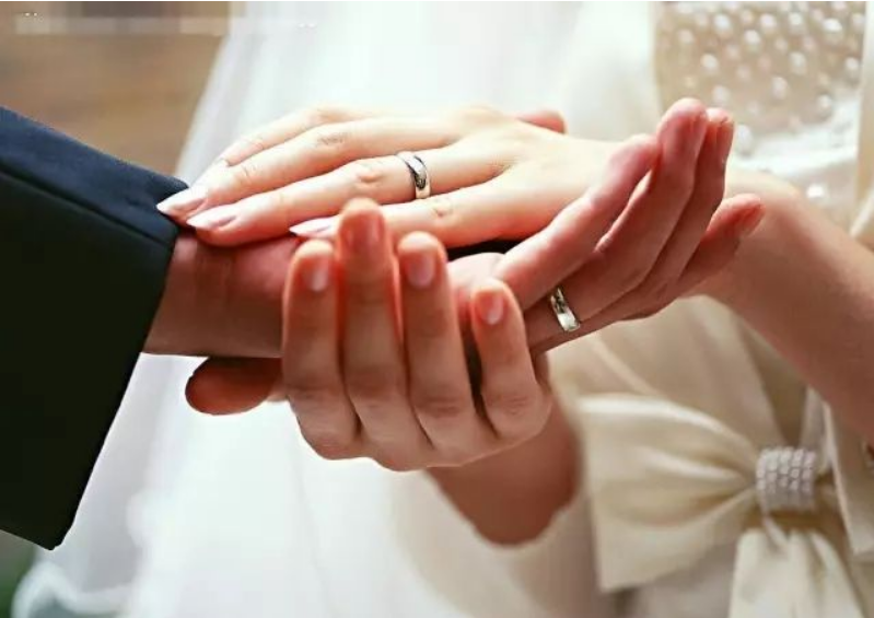 长沙市侦探公司：婚外情导致的离婚占相当高的比例